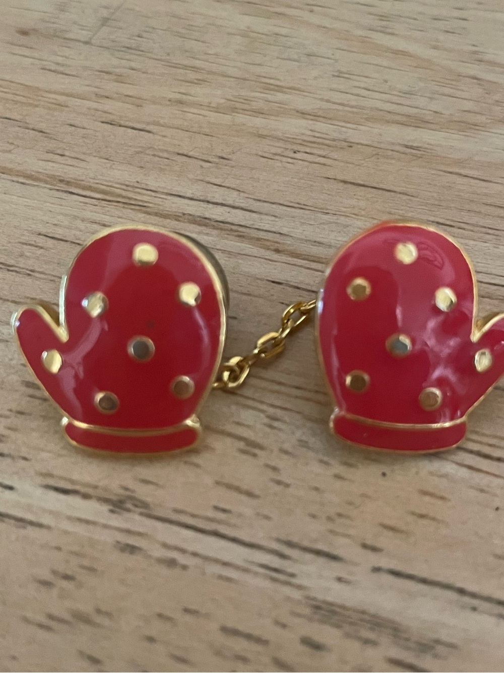 Red Mittens Gold Tone Polka Dots Winter Hat Pins Lapel Pins